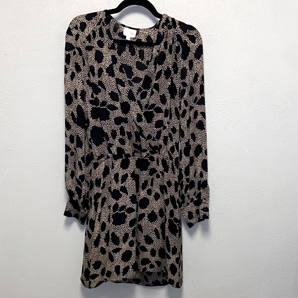 Parker 100% Silk Black Tan Long Sleeve Deep V-Neck Patterned Lined Dress 3546
